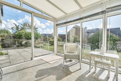 4 bedroom detached house for sale, Hilltop Way, Salisbury SP1