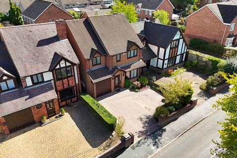 4 bedroom detached house for sale, Brownshore Lane, Essington WV11