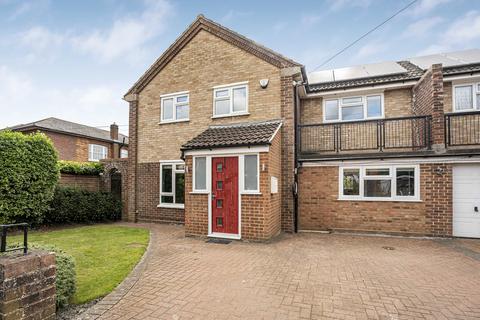 undefined, Richardson Close, London Colney, AL2 1QW