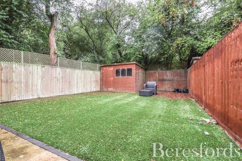 3 bedroom semi-detached house for sale, Foxwood Gardens, Little Canfield, CM6