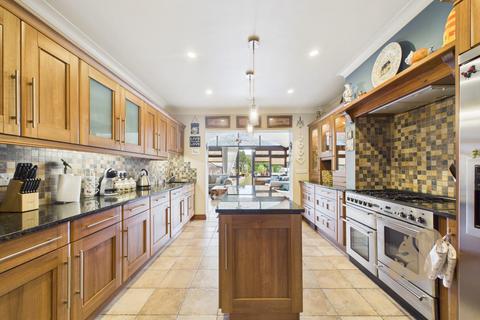 3 bedroom detached bungalow for sale, Mersea Road, Colchester