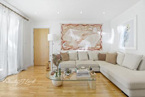 2 bedroom flat for sale, Giles Court, LONDON E2