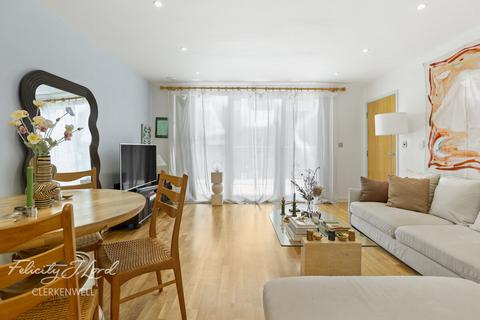 2 bedroom flat for sale, Giles Court, LONDON E2
