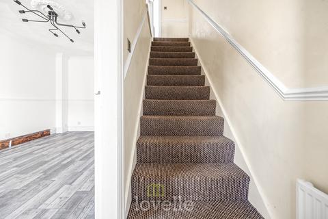 3 bedroom terraced house for sale, Beck Walk, Cleethorpes DN35