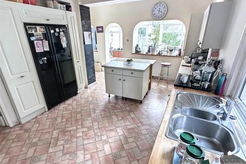undefined, Cliff Road, Eastbourne BN20