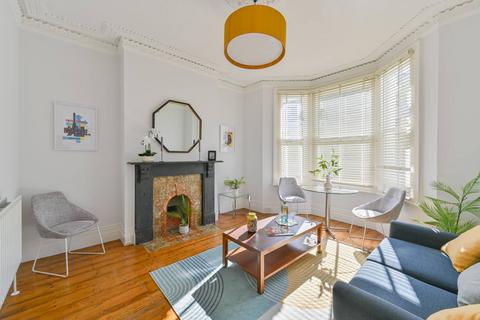 Hearnville Road, SW12, Balham, London, SW12