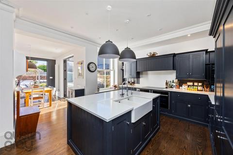 5 bedroom house for sale, Dyke Road, Brighton