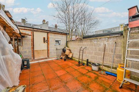 undefined, Upton Park, Upton Park, London, E13