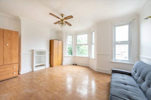 1 bedroom flat for sale, Hockley Avenue, East Ham, London, E6