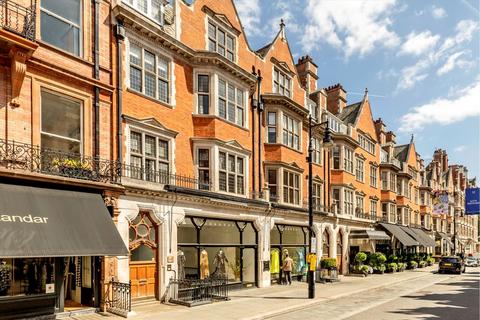 2 bedroom flat for sale, Mount Street, London W1K