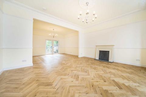 6 bedroom house for sale, Ferme Park Road, London N8