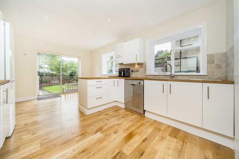 6 bedroom house for sale, Ferme Park Road, London N8