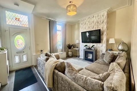 35 Thompson Lane, Chadderton, Oldham, OL9 8LX
