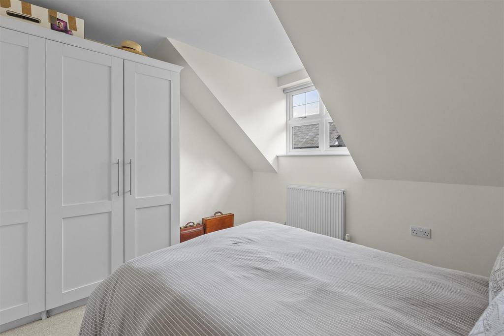 Flat 9, 15 Priory Road, HP13 6 SL-2.jpg