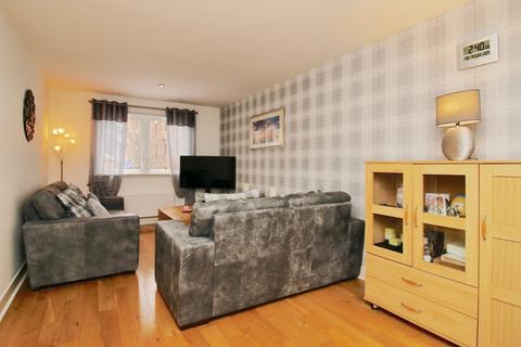 2 bedroom flat for sale, Yardheads, Edinburgh EH6