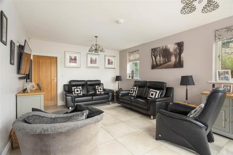 4 bedroom detached house for sale, Weedling Gate, Tadcaster LS24