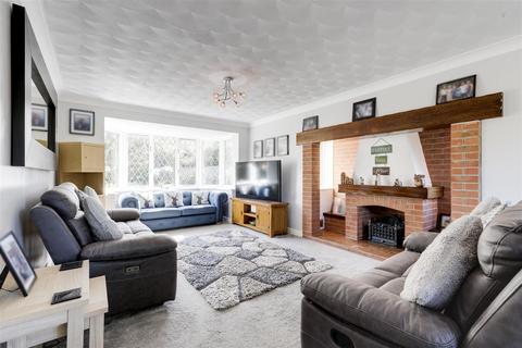 4 bedroom detached house for sale, Swan Meadow, Colwick NG4