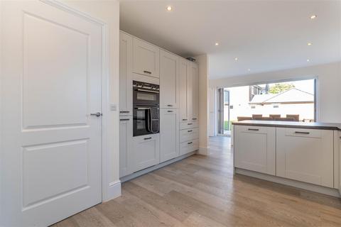 undefined, Honeysuckle Close, Leyland