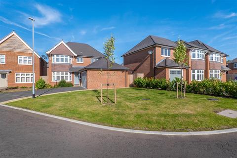 Honeysuckle Close, Leyland