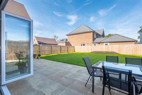 undefined, Honeysuckle Close, Leyland