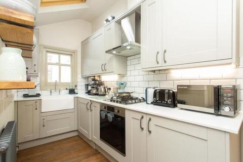 3 bedroom terraced house for sale, Orange Street, Canterbury, Kent