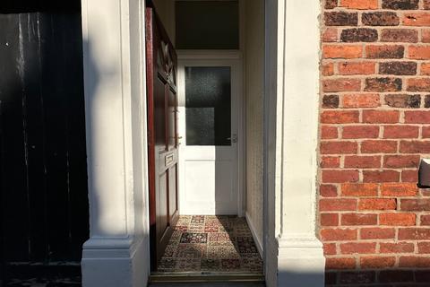 2 bedroom terraced house to rent, De Lacy Street, Ashton-on-Ribble, Preston, PR2