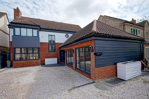 4 bedroom detached house for sale, Hobby Close, Hartford, Huntingdon, PE29