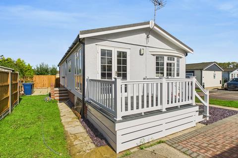 undefined, Constellation Mobile Home Park, Elsworth CB23