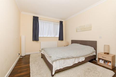 Dingwall Road, Croydon, Surrey
