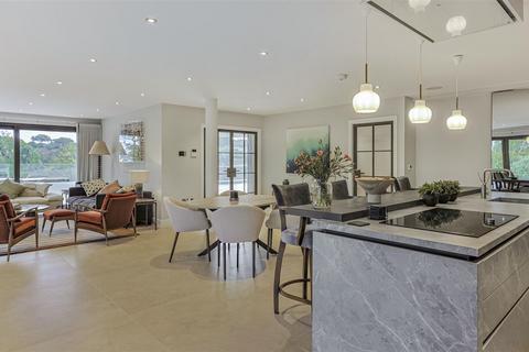 undefined, Penthouse, The Avenue Branksome Park