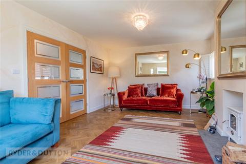 3 Broadgate, Dobcross, Oldham, OL3 5BJ