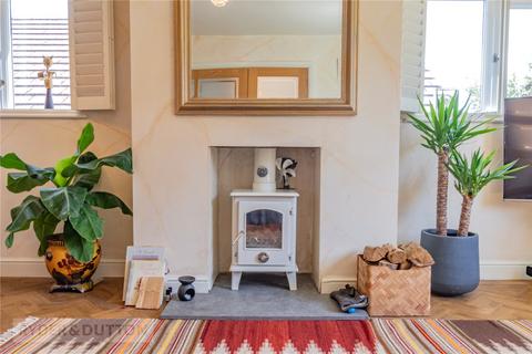 3 Broadgate, Dobcross, Oldham, OL3 5BJ