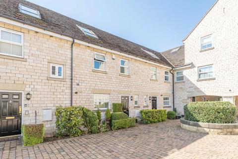 4 bedroom townhouse for sale, Lakeside Approach, Tadcaster LS24