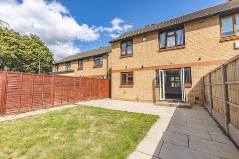 undefined, Cobb Close, Datchet SL3