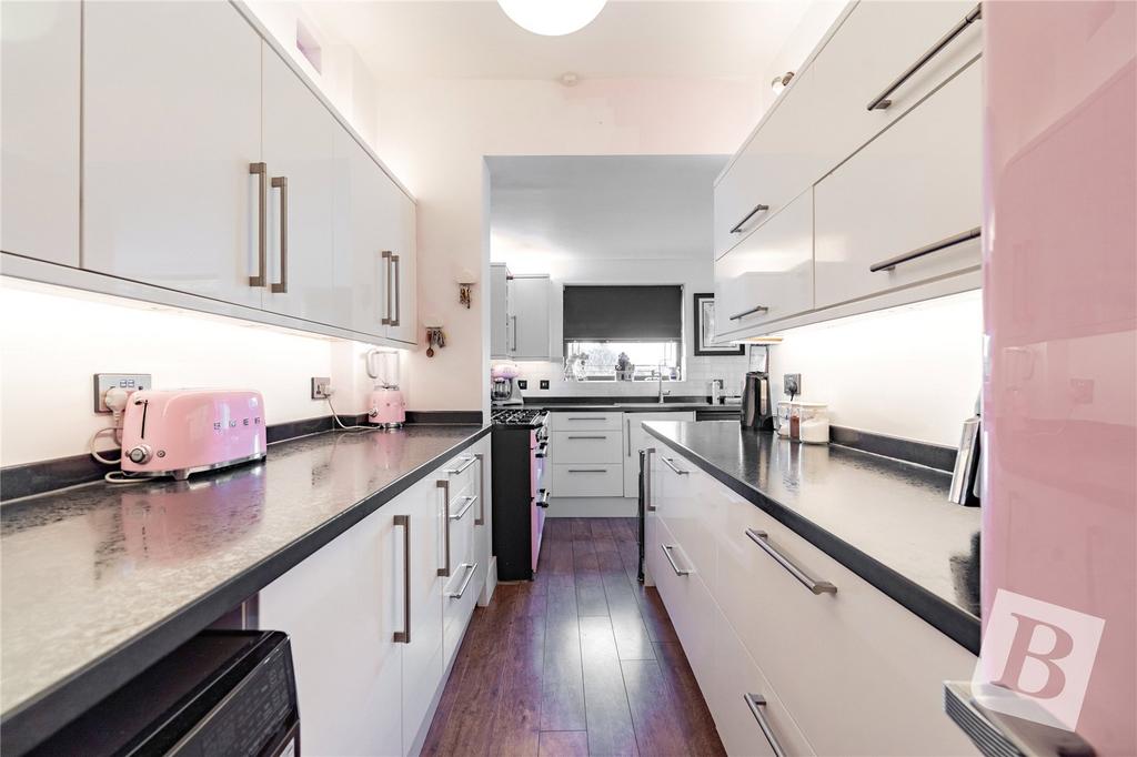 Kitchen/Utility