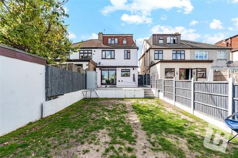 undefined, Suttons Lane, Hornchurch, RM12