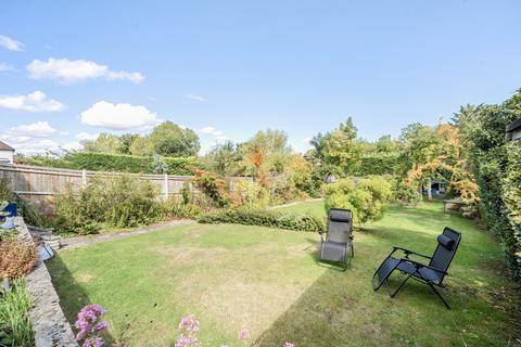 5 bedroom detached house for sale, Kennel Lane, Fetcham, KT22