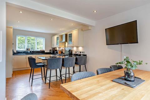 undefined, Lilacvale Way - Off Cannon Hill Road