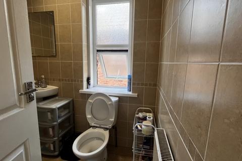 1 bedroom house of multiple occupation to rent, Ashley Road, Poole, Dorset, BH14