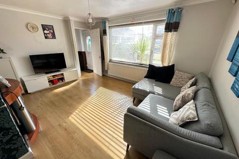 undefined, Arden Close, Leamington Spa