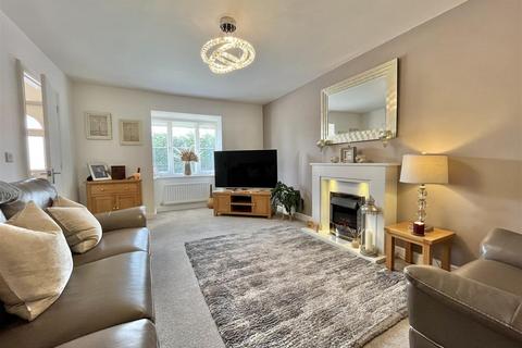 undefined, Mouselow Mews, Glossop
