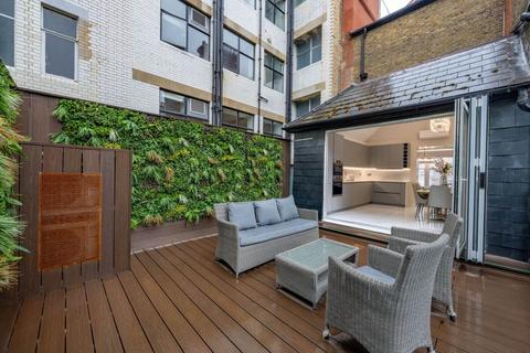 4 bedroom flat to rent, Duke Street, London W1
