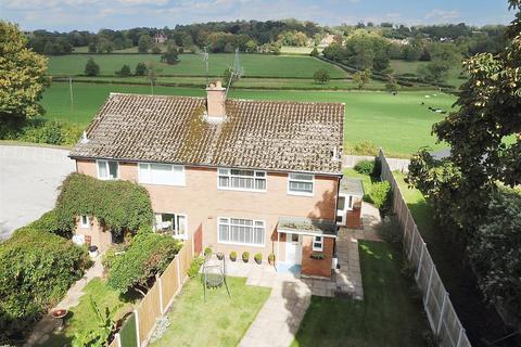 3 bedroom semi-detached house for sale, Oulton Road, Stone
