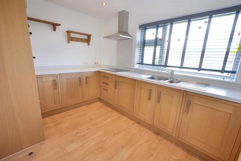 3 bedroom semi-detached house for sale, Oulton Road, Stone