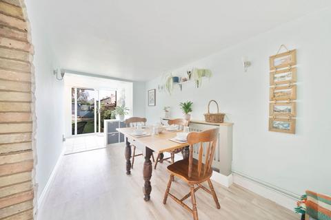 17 Berrycroft, Willingham, Cambridge, CB24 5JX