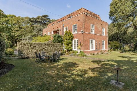 10 bedroom detached house for sale, Convent Road, Broadstairs