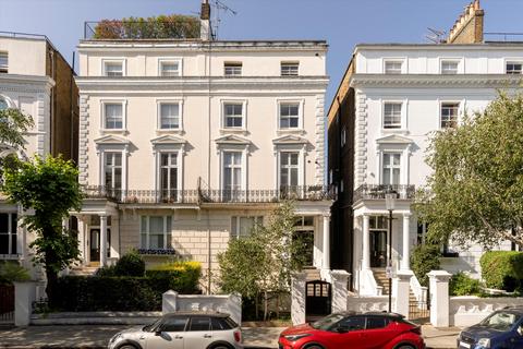1 bedroom flat for sale, Pembridge Crescent, London, W11