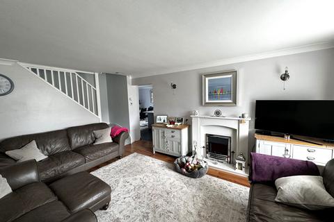 3 bedroom end of terrace house for sale, Staplehurst, Kent