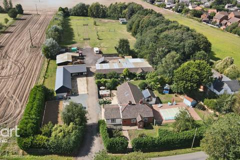 4 bedroom detached bungalow for sale, Whaplode PE12