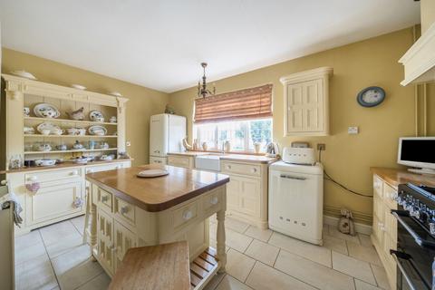 2 bedroom detached bungalow for sale, Audit Hall Road, Empingham